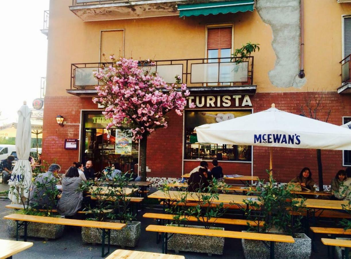 Casa Vacanze Del Turista Pavía Exterior foto