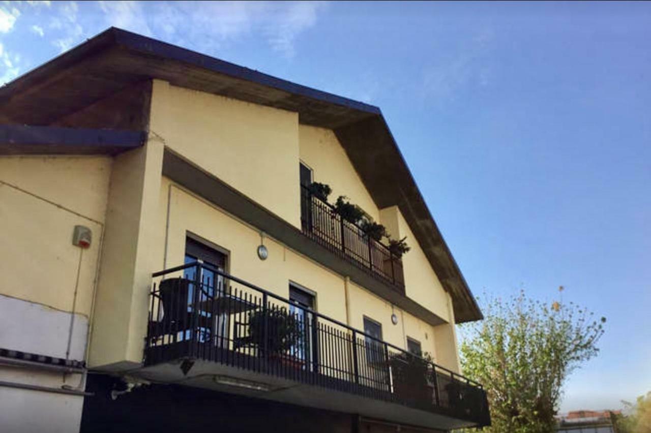 Casa Vacanze Del Turista Pavía Exterior foto